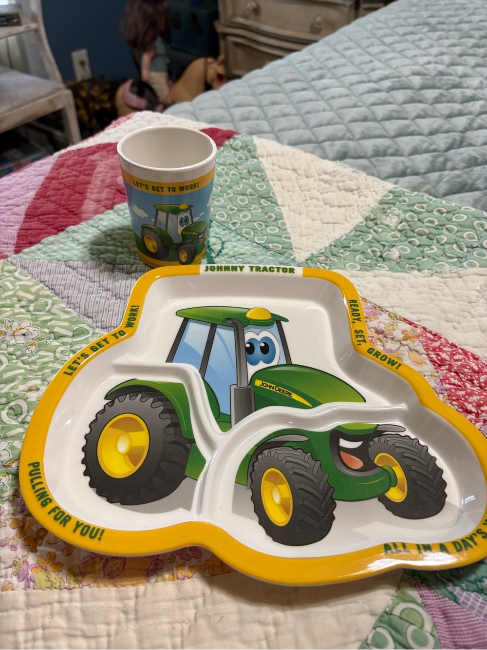 John Deere Green & Yellow Johnny Tractor Kids Divided Plate and Cup Set